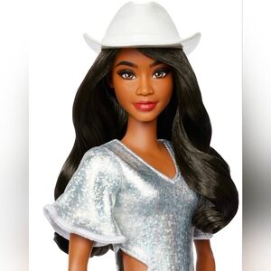 Barbie Fashionista Doll Silver Dress Cowboy Hat Fringe Boots NIB Brown Eyes 239